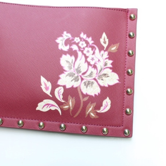 NWT White house black market hand bag/clutch - Picture 7 of 7